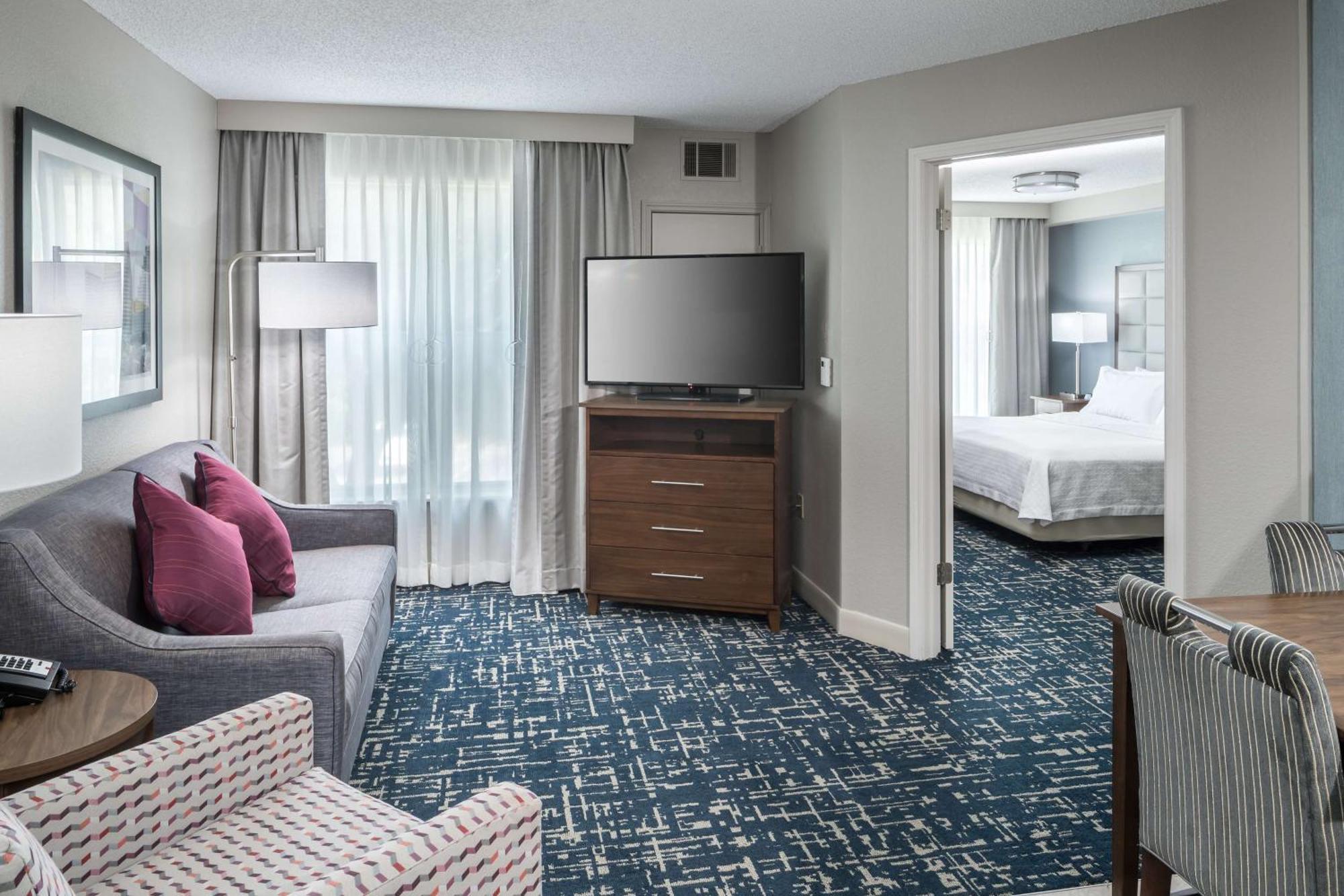 Hotel Homewood By Hilton Nw Near The Domain