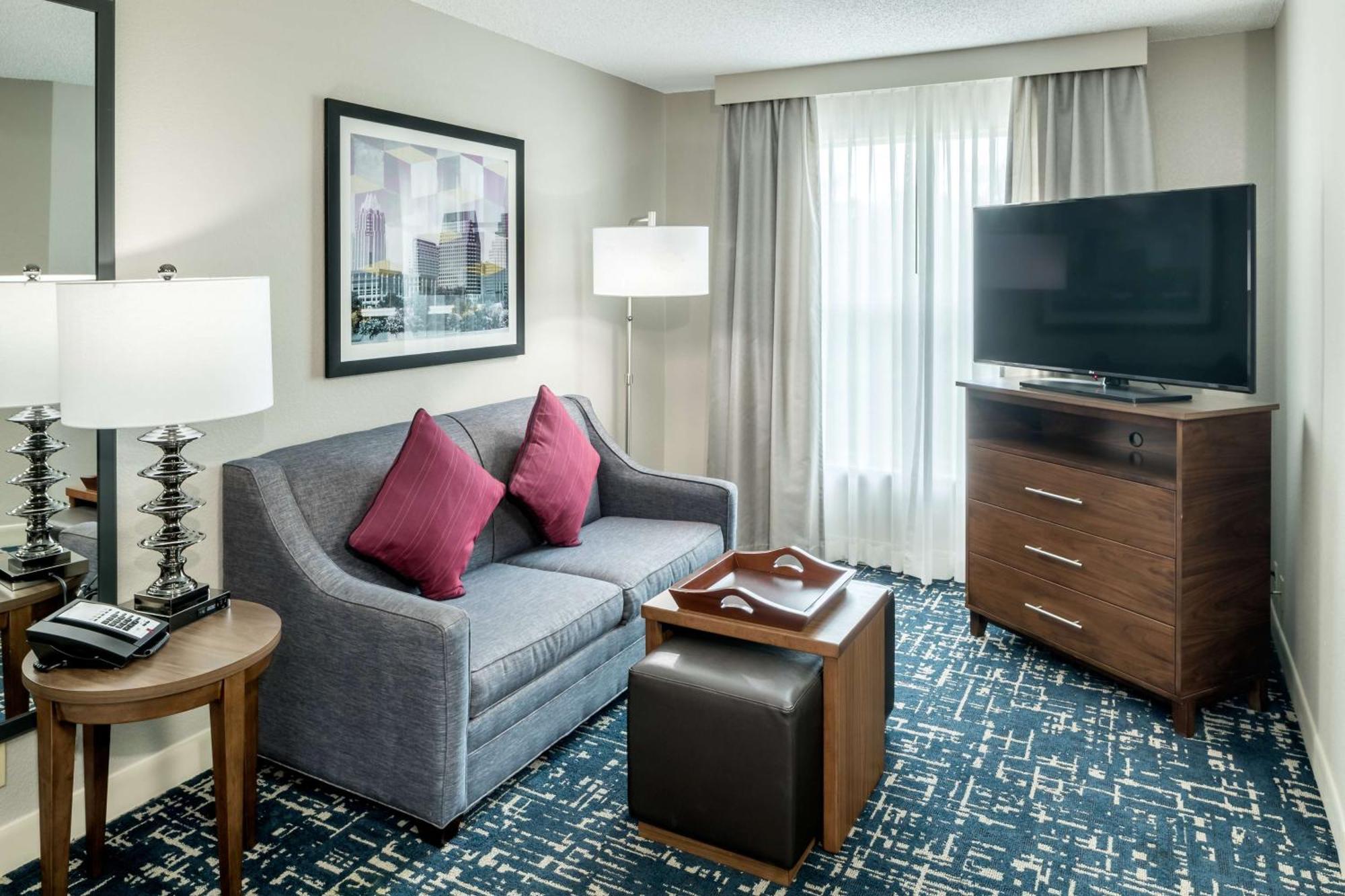 Hotel Homewood By Hilton Nw Near The Domain Austin