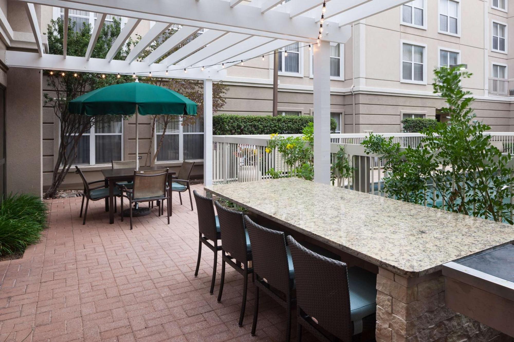 Hotel Homewood By Hilton Nw Near The Domain
